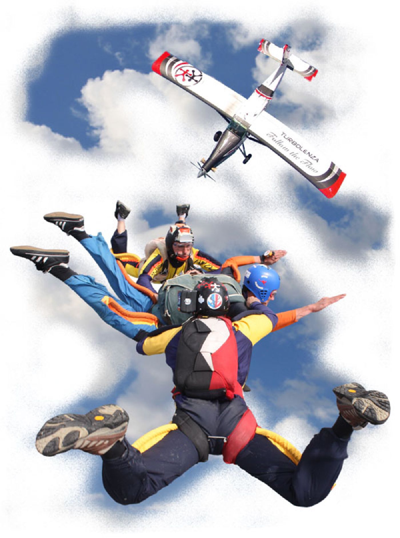Il corso di paracadutismo AFF di ASD VZONE SKYDIVE VERCELLI Il corso di paracadutismo AFF di ASD VZONE SKYDIVE VERCELLI